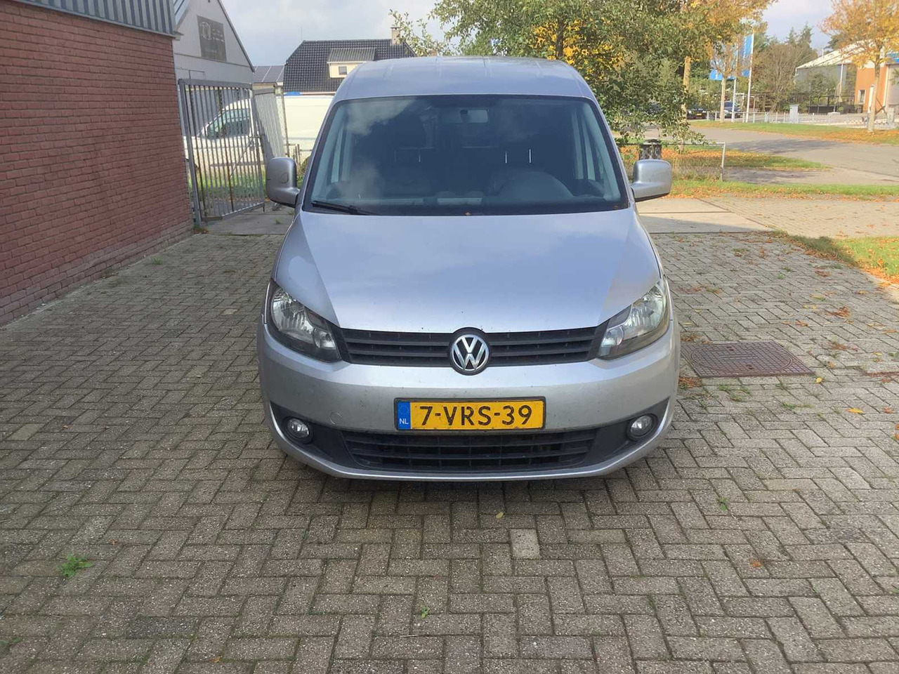 2011 VOLKSWAGEN CADDY 1.6 TDI BMT COMMERCIAL VEHICLE - Véhicule utilitaire: photos 2 2011 VOLKSWAGEN CADDY 1.6 TDI BMT COMMERCIAL VEHICLE - Véhicule utilitaire: photos 2