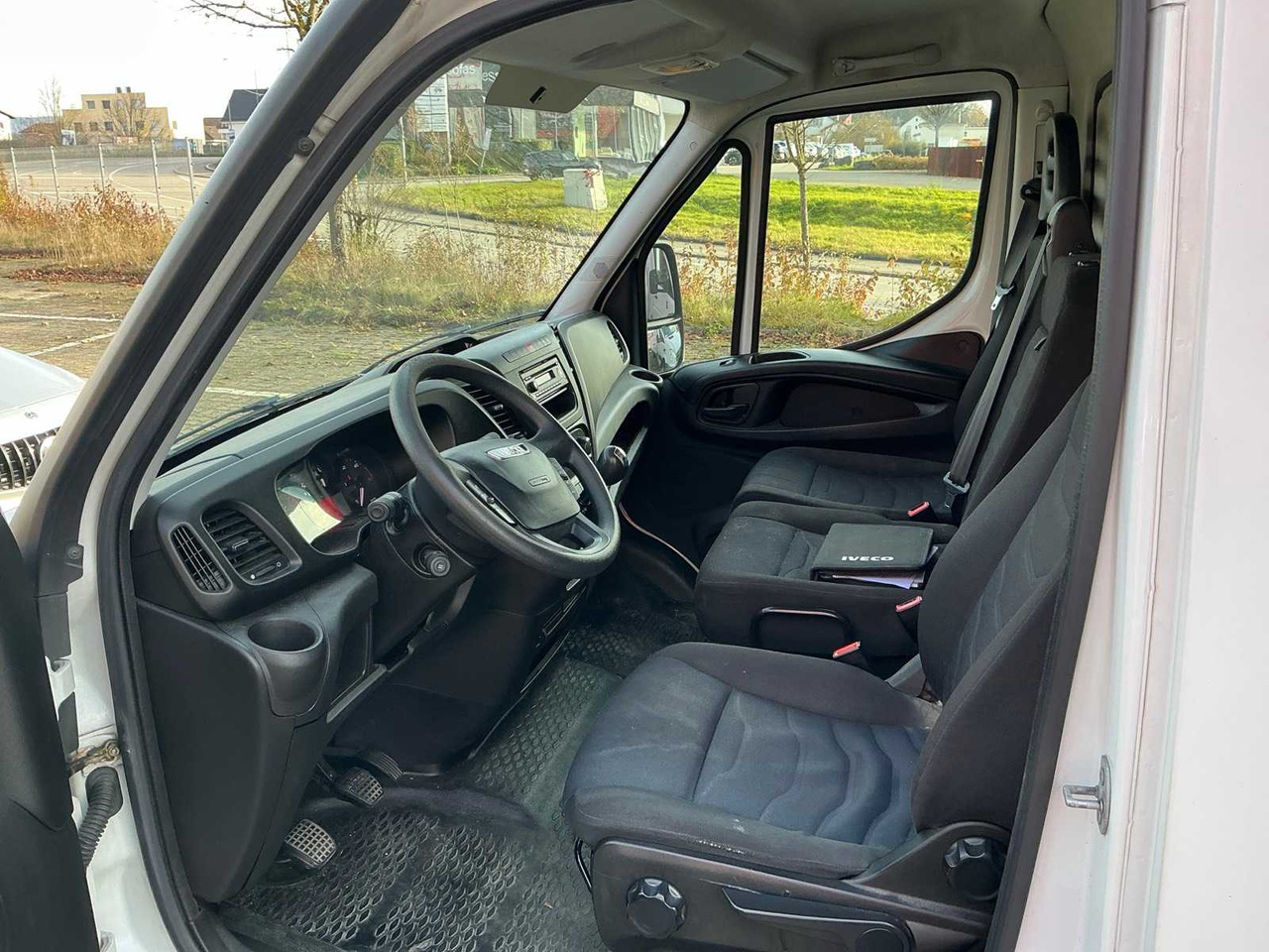 2018 IVECO 35S16 VANS - Véhicule utilitaire: photos 5 2018 IVECO 35S16 VANS - Véhicule utilitaire: photos 5