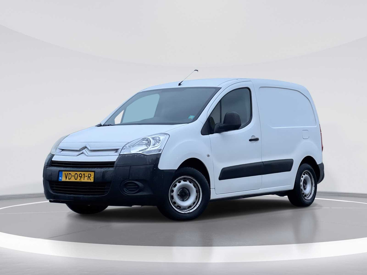 CITROEN BERLINGO 1.6 HDI 500 COMFORT | VD-091-R I - Véhicule utilitaire: photos 1 CITROEN BERLINGO 1.6 HDI 500 COMFORT | VD-091-R I - Véhicule utilitaire: photos 1