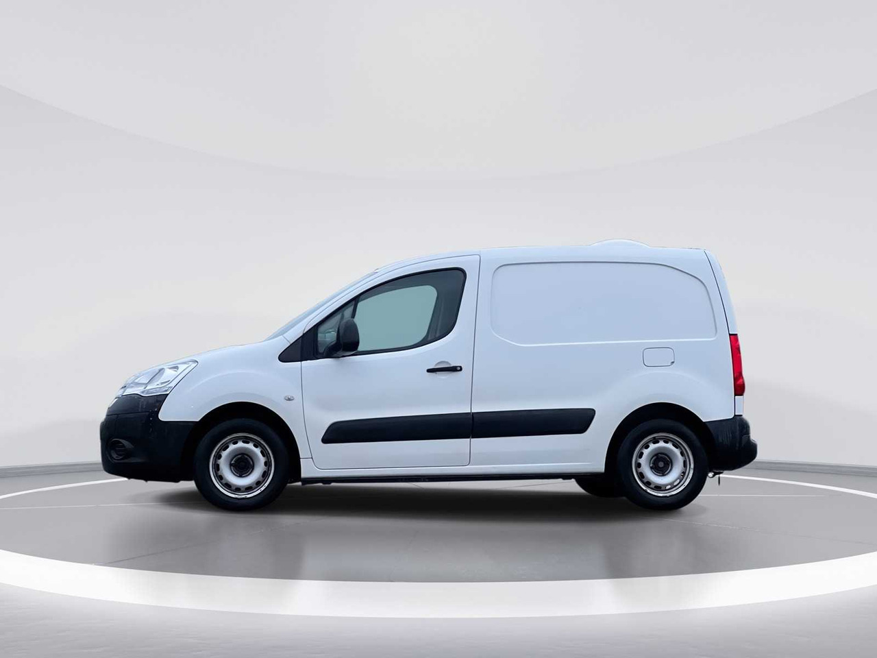 CITROEN BERLINGO 1.6 HDI 500 COMFORT | VD-091-R I - Véhicule utilitaire: photos 3 CITROEN BERLINGO 1.6 HDI 500 COMFORT | VD-091-R I - Véhicule utilitaire: photos 3