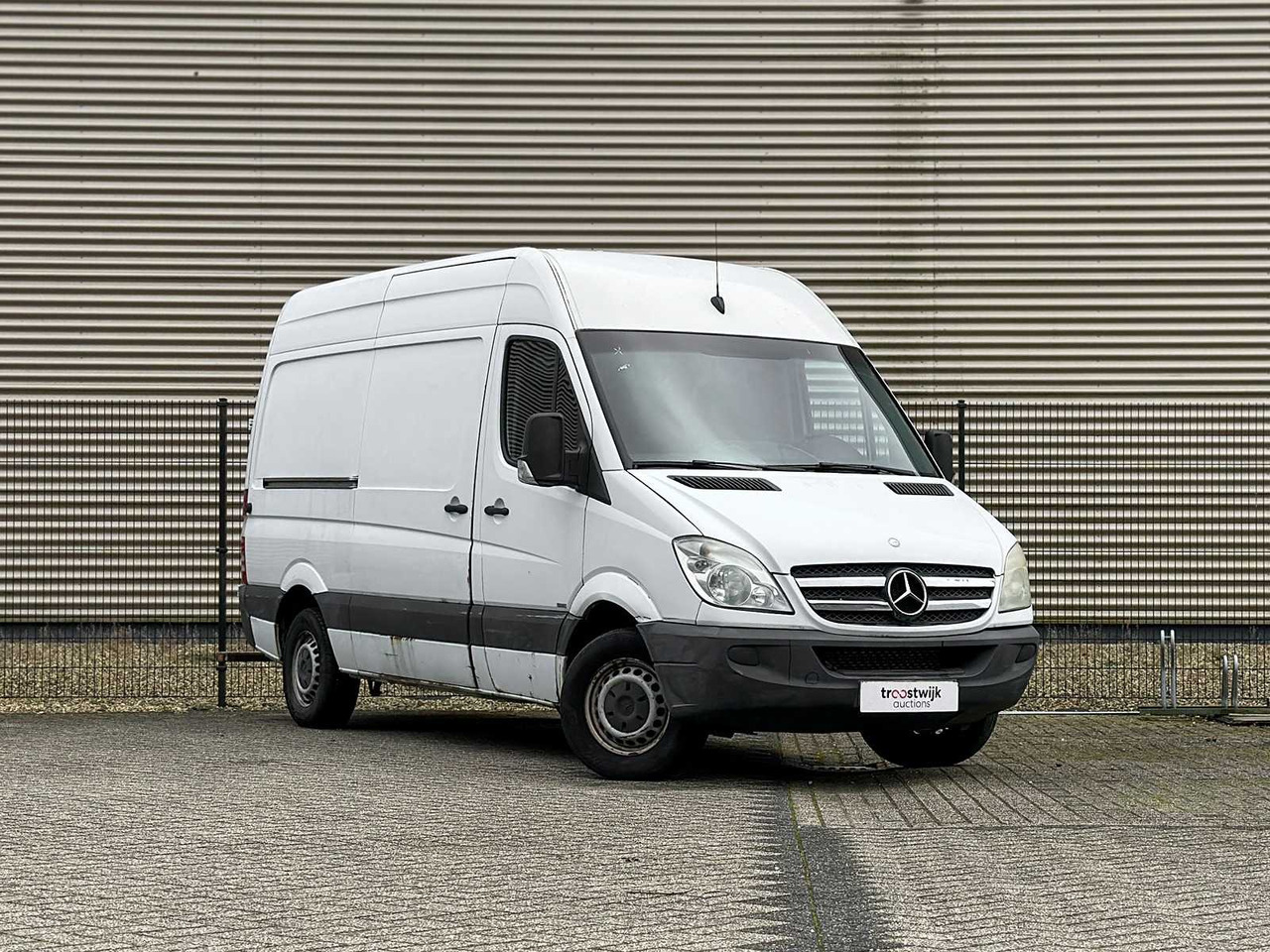 MERCEDES-BENZ SPRINTER 315 2.2 CDI 366 EHD 150HP 2007, 49-VGK-5 COMMERCIAL VEHICLE YOUNGTIMER - Véhicule utilitaire: photos 4 MERCEDES-BENZ SPRINTER 315 2.2 CDI 366 EHD 150HP 2007, 49-VGK-5 COMMERCIAL VEHICLE YOUNGTIMER - Véhicule utilitaire: photos 4