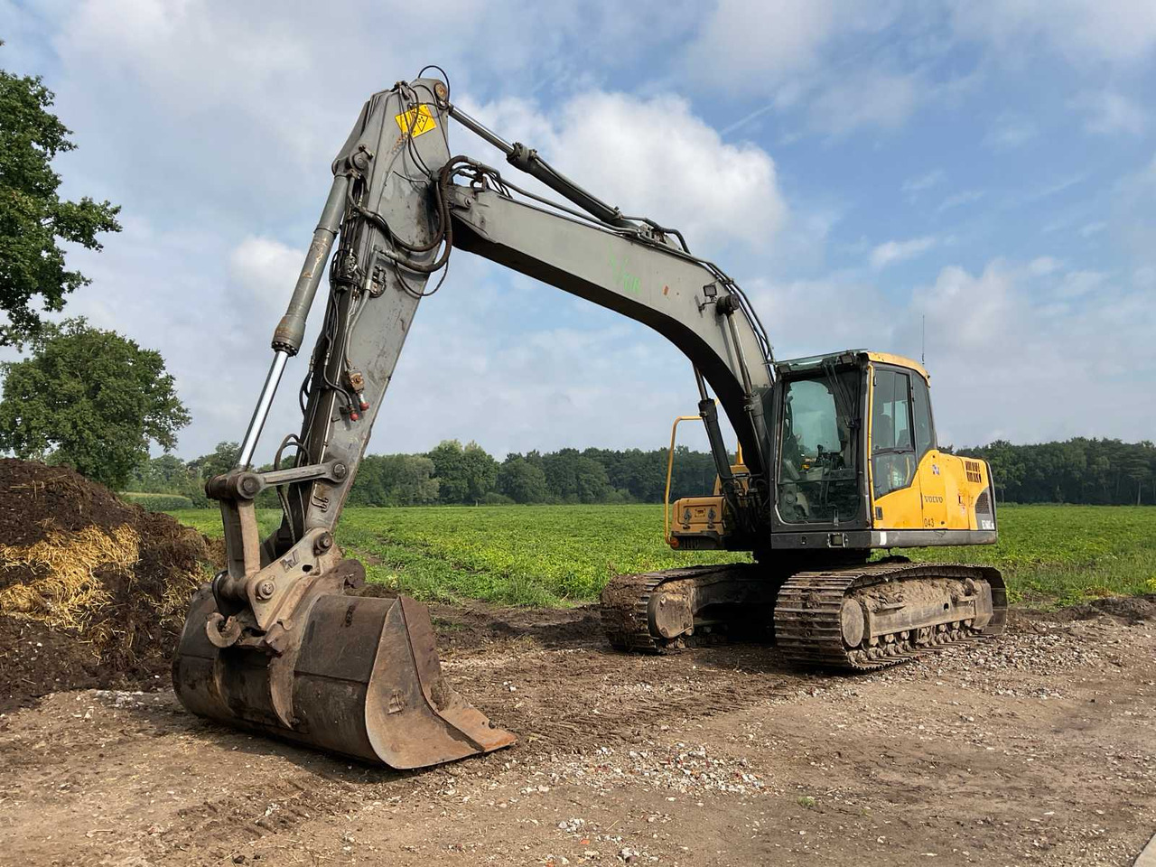Volvo EC 160 CN - Pelle sur chenille: photos 1 Volvo EC 160 CN - Pelle sur chenille: photos 1