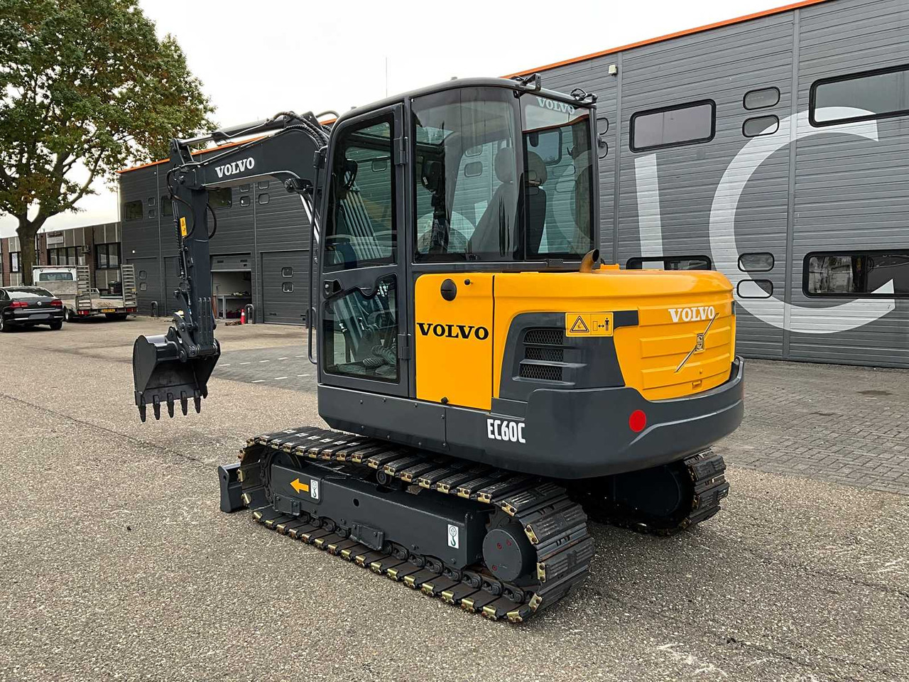 Volvo EC60C - Pelle sur chenille: photos 3 Volvo EC60C - Pelle sur chenille: photos 3