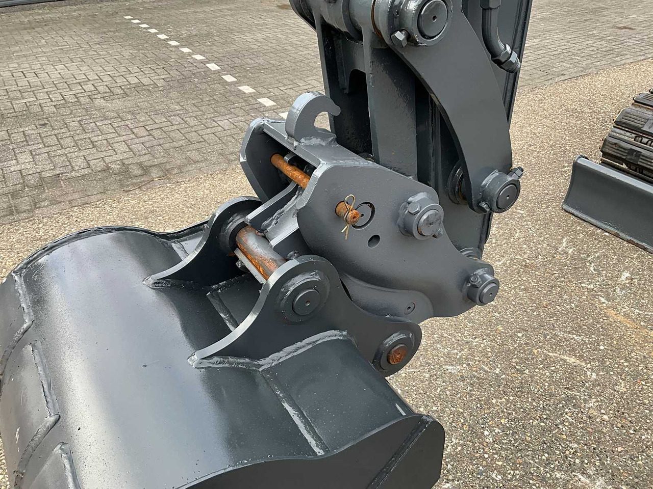 Pelle sur chenille Volvo EC60C: photos 15