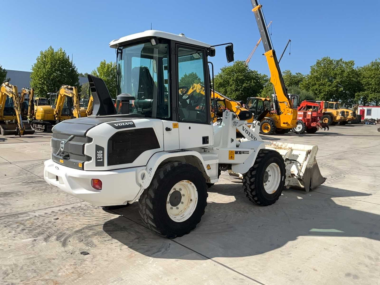 Volvo L30G - Chargeuse sur pneus: photos 4 Volvo L30G - Chargeuse sur pneus: photos 4