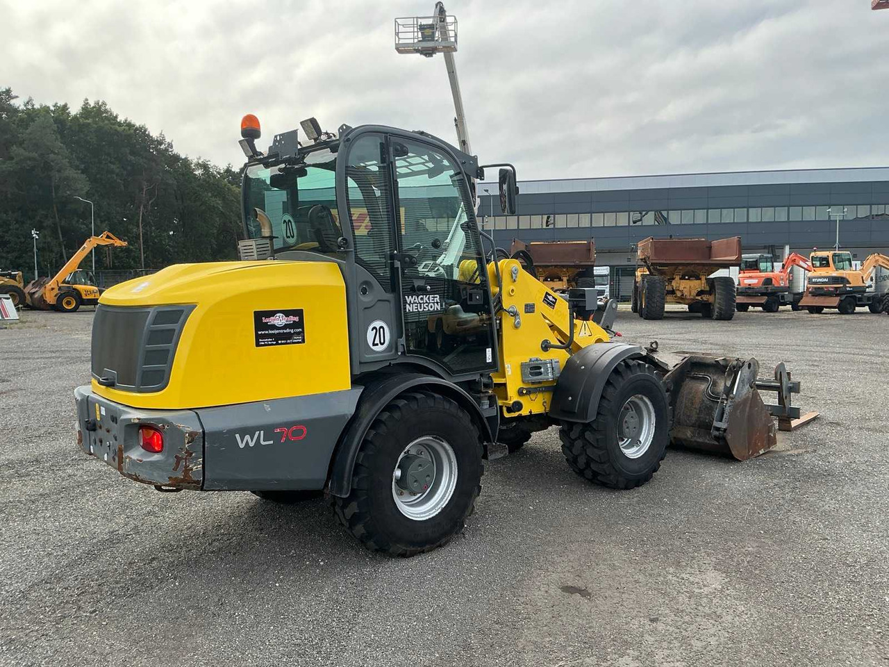 Wacker-Neuson WL70 - Chargeuse sur pneus: photos 5 Wacker-Neuson WL70 - Chargeuse sur pneus: photos 5