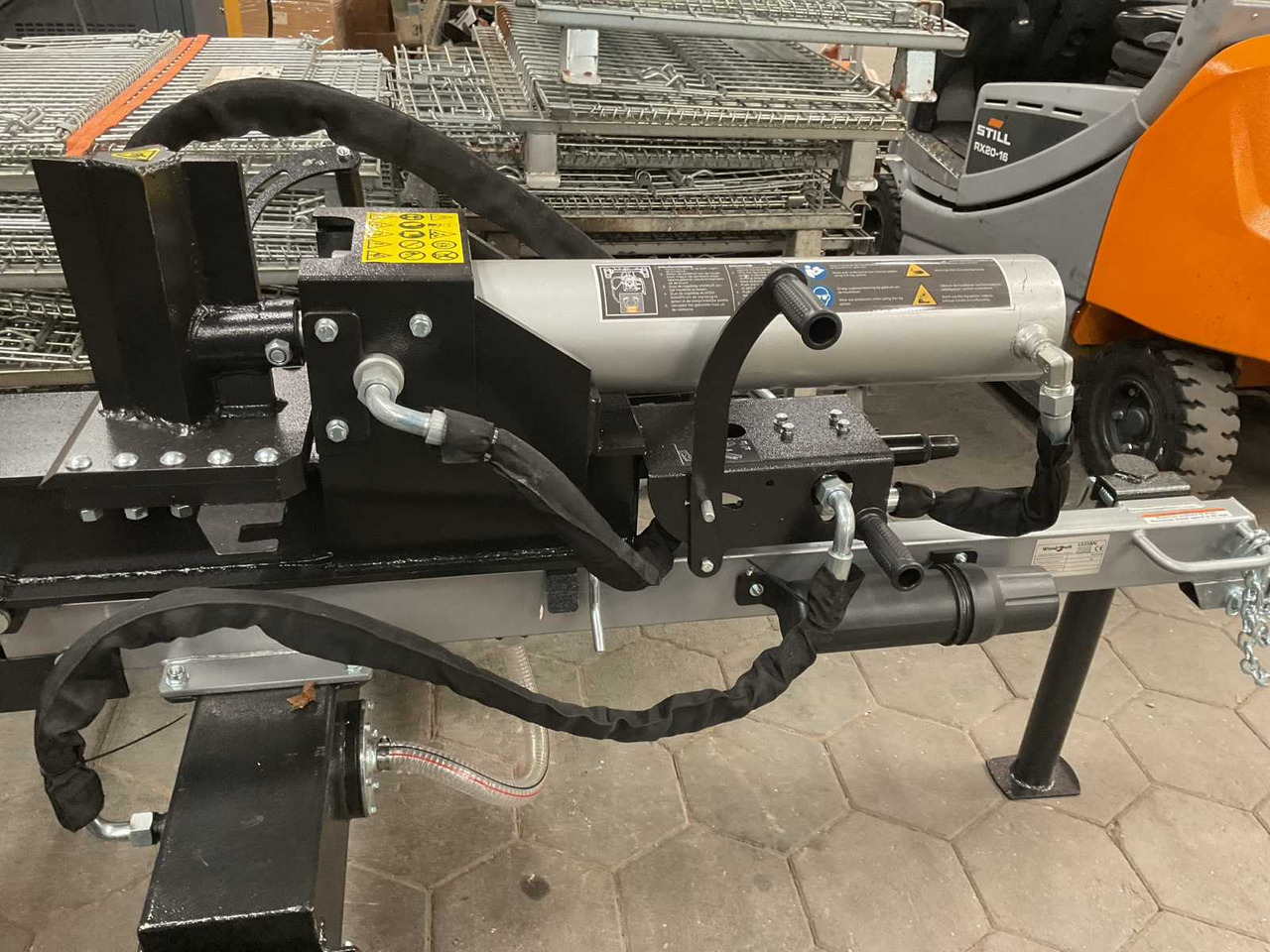 Woodcraft LS35BN - Fendeuse de bûches: photos 5 Woodcraft LS35BN - Fendeuse de bûches: photos 5