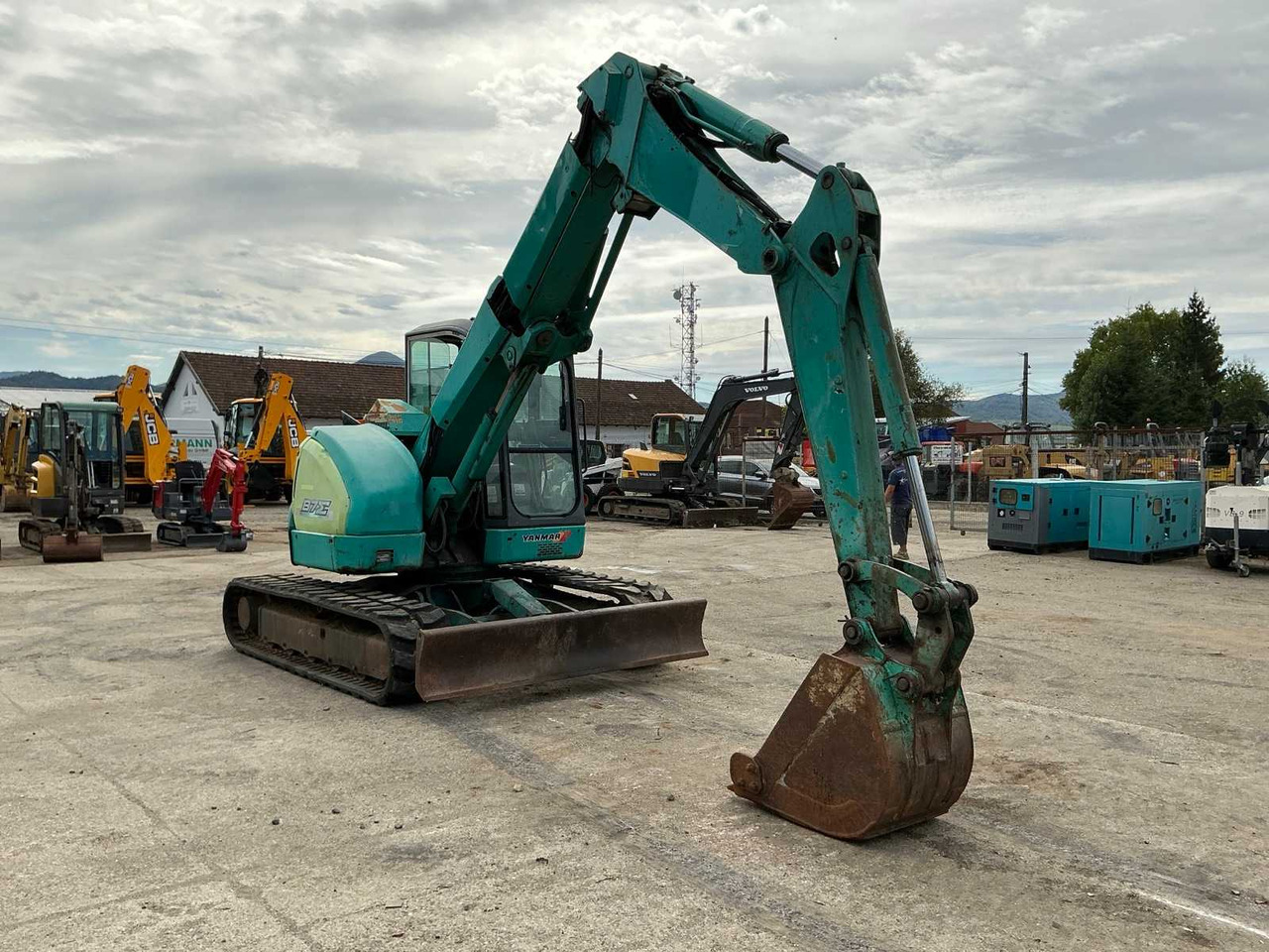 Yanmar BT-3 - Pelle sur chenille: photos 1 Yanmar BT-3 - Pelle sur chenille: photos 1