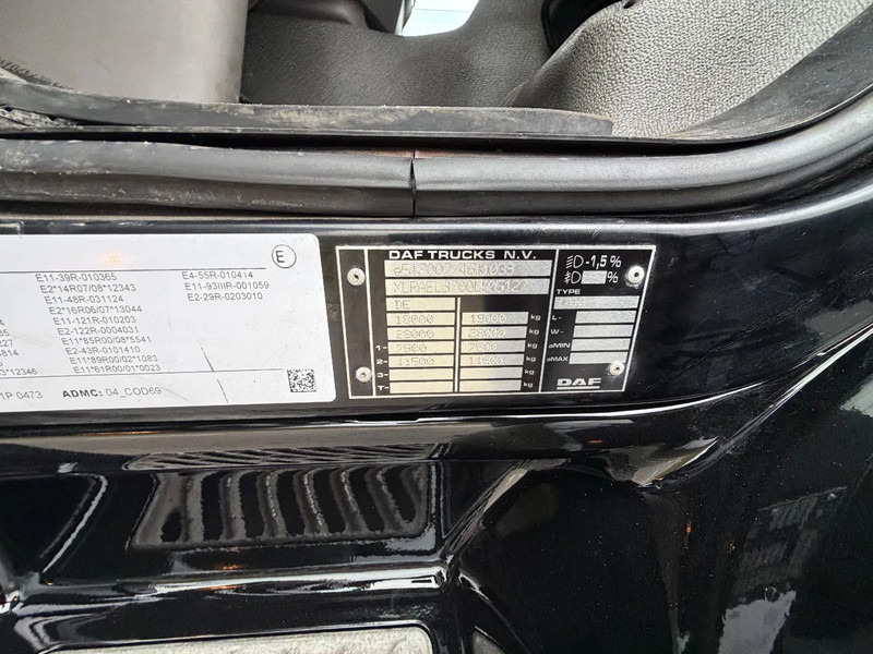 DAF CF 320 LF320.19. EURO6. 2021. 760x248x270 - Camion à rideaux coulissants: photos 5 DAF CF 320 LF320.19. EURO6. 2021. 760x248x270 - Camion à rideaux coulissants: photos 5