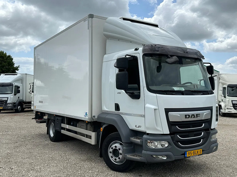 DAF LF 210 LF.14.210 EURO6. KOELBAKWAGEN MET LAADKLEP - Camion frigorifique: photos 2 DAF LF 210 LF.14.210 EURO6. KOELBAKWAGEN MET LAADKLEP - Camion frigorifique: photos 2