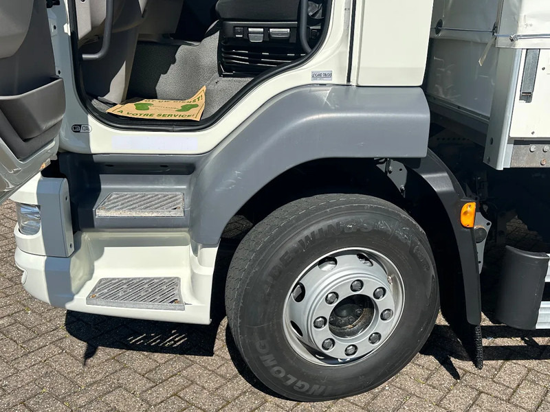 DAF LF 260 LF260.16 EURO6. 2022. Schuifzeil bakwagen met Laadklep. - Camion à rideaux coulissants: photos 5 DAF LF 260 LF260.16 EURO6. 2022. Schuifzeil bakwagen met Laadklep. - Camion à rideaux coulissants: photos 5