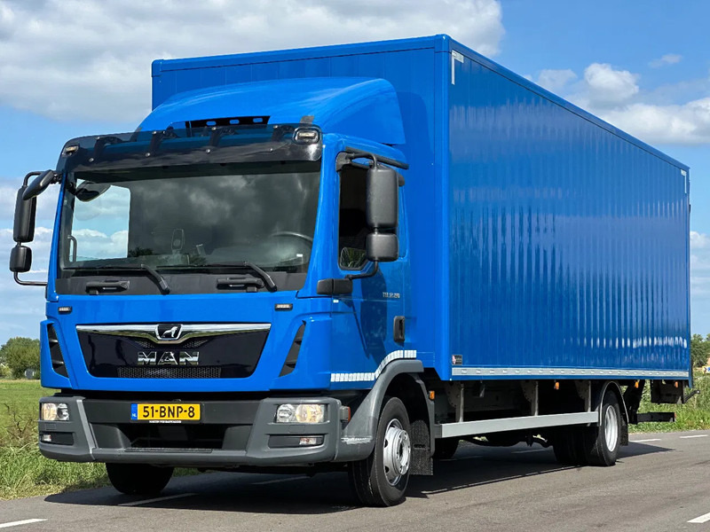 MAN TGL - Camion fourgon: photos 1 MAN TGL - Camion fourgon: photos 1