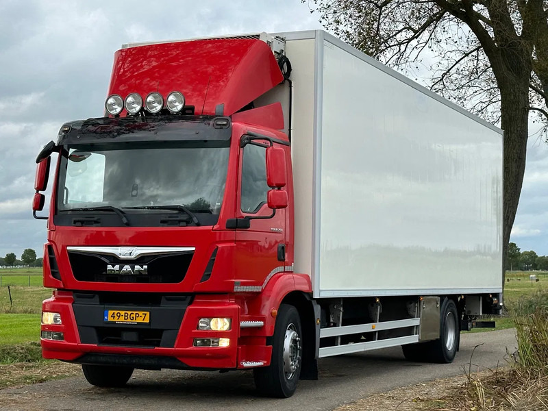MAN TGM TGM 18.290 GEÏSOLEERDE OPBOUW - Camion fourgon: photos 1 MAN TGM TGM 18.290 GEÏSOLEERDE OPBOUW - Camion fourgon: photos 1