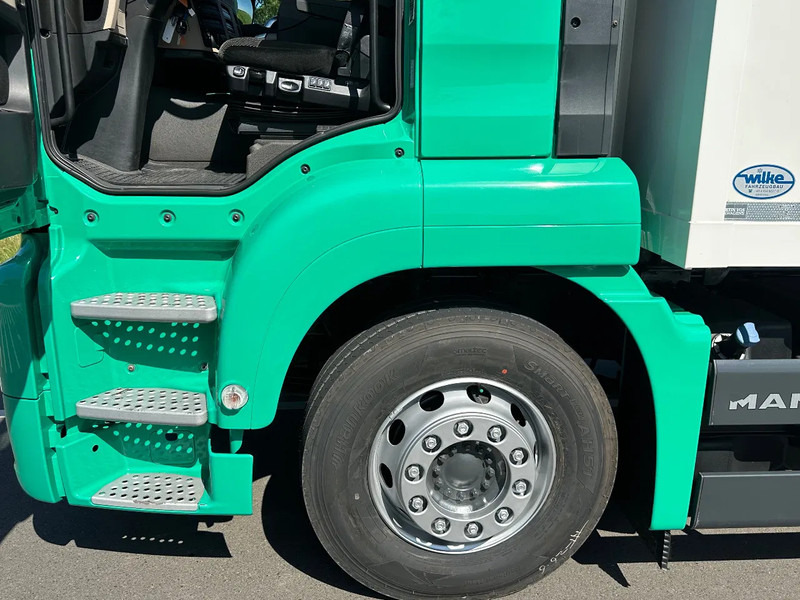 MAN TGS TGS 18.330 EURO6.2020 730x248x245 Als in NIEUWSTAAT! - Camion frigorifique: photos 3 MAN TGS TGS 18.330 EURO6.2020 730x248x245 Als in NIEUWSTAAT! - Camion frigorifique: photos 3