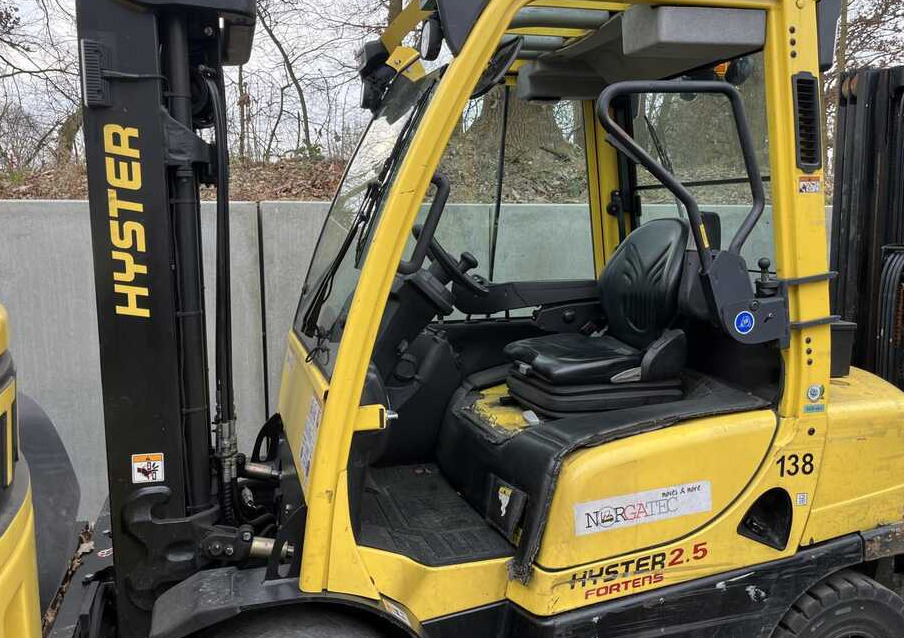 Hyster H2.5FT - Chariot élévateur diesel: photos 2 Hyster H2.5FT - Chariot élévateur diesel: photos 2