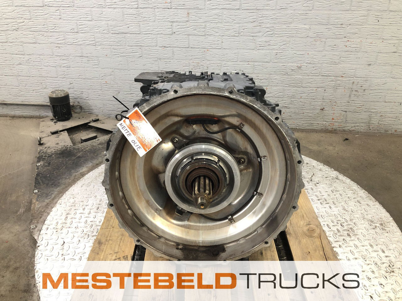 BMC Versnellingsbak 12 TX 2210 TO - Boîte de vitesse et pièces pour Camion: photos 2 BMC Versnellingsbak 12 TX 2210 TO - Boîte de vitesse et pièces pour Camion: photos 2