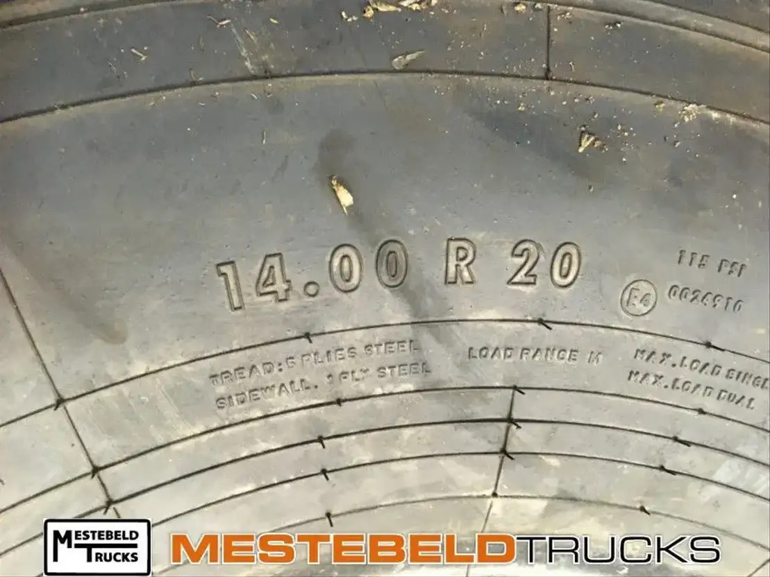 Continental Banden 14.00 r20 HCS profil - Roue complète pour Camion: photos 2 Continental Banden 14.00 r20 HCS profil - Roue complète pour Camion: photos 2