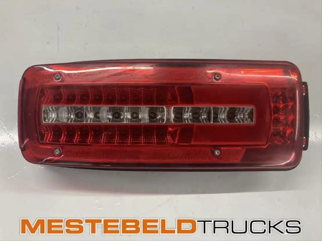 DAF Acherlicht LED CF-XF105 links - Système électrique pour Camion: photos 1 DAF Acherlicht LED CF-XF105 links - Système électrique pour Camion: photos 1