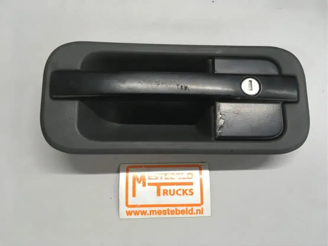 DAF Handgreep rechts - Cabine et intérieur pour Camion: photos 1 DAF Handgreep rechts - Cabine et intérieur pour Camion: photos 1