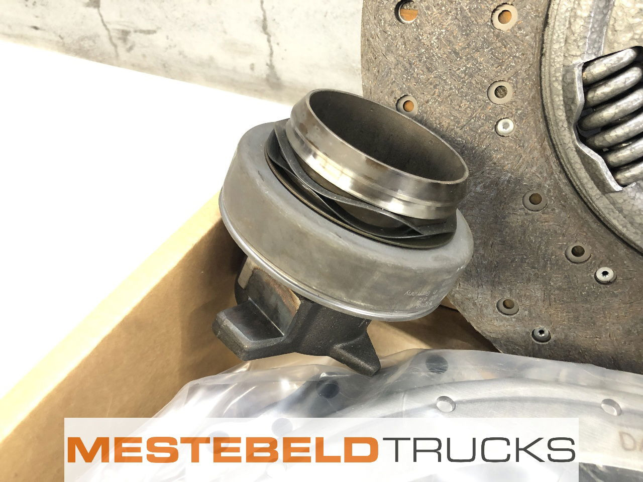 DAF Koppelingsset - Embrayage et pièces pour Camion: photos 4 DAF Koppelingsset - Embrayage et pièces pour Camion: photos 4