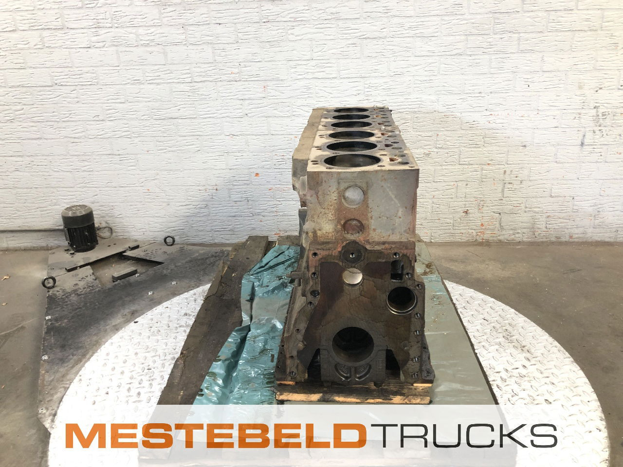 DAF Motorblok kaal - Moteur pour Camion: photos 4 DAF Motorblok kaal - Moteur pour Camion: photos 4