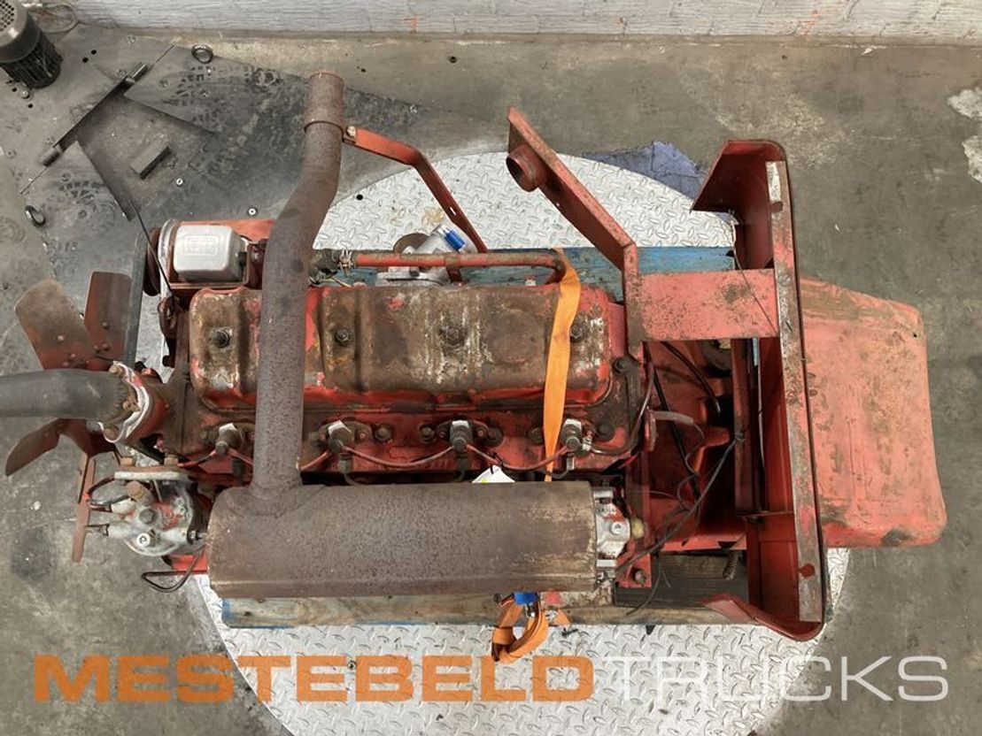 Diversen Motor Perkins 4 cil - Moteur et pièces pour Camion: photos 5 Diversen Motor Perkins 4 cil - Moteur et pièces pour Camion: photos 5