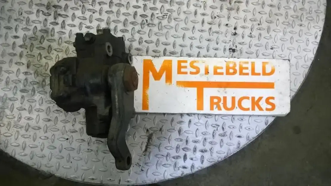 Iveco Stuurhuis Eurocargo 120E22 - Commande de gouvernail pour Camion: photos 1 Iveco Stuurhuis Eurocargo 120E22 - Commande de gouvernail pour Camion: photos 1