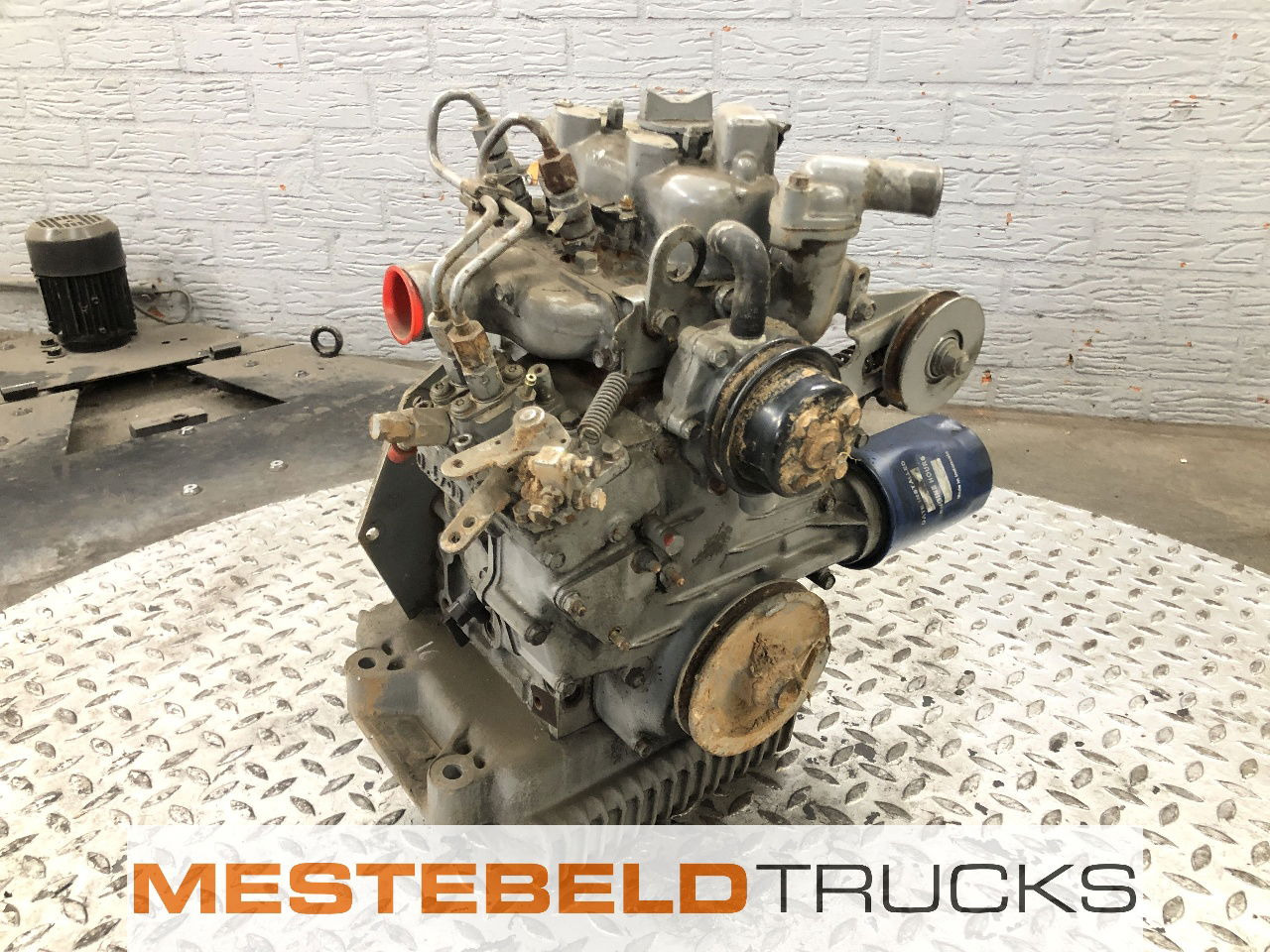 Kubota Motor - Moteur pour Camion: photos 1 Kubota Motor - Moteur pour Camion: photos 1