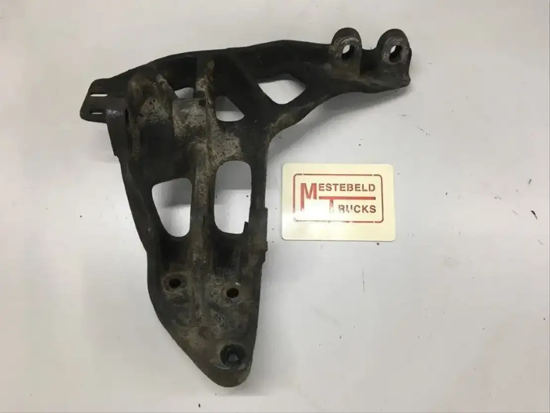 Mercedes-Benz Cabinesteun achter links - Frame/ Châssis pour Camion: photos 1 Mercedes-Benz Cabinesteun achter links - Frame/ Châssis pour Camion: photos 1