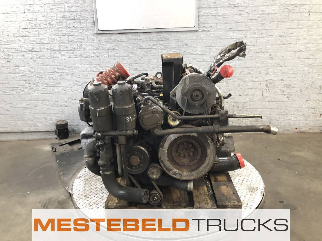 Mercedes-Benz Motor OM 457 HLA - Moteur et pièces pour Camion: photos 2 Mercedes-Benz Motor OM 457 HLA - Moteur et pièces pour Camion: photos 2