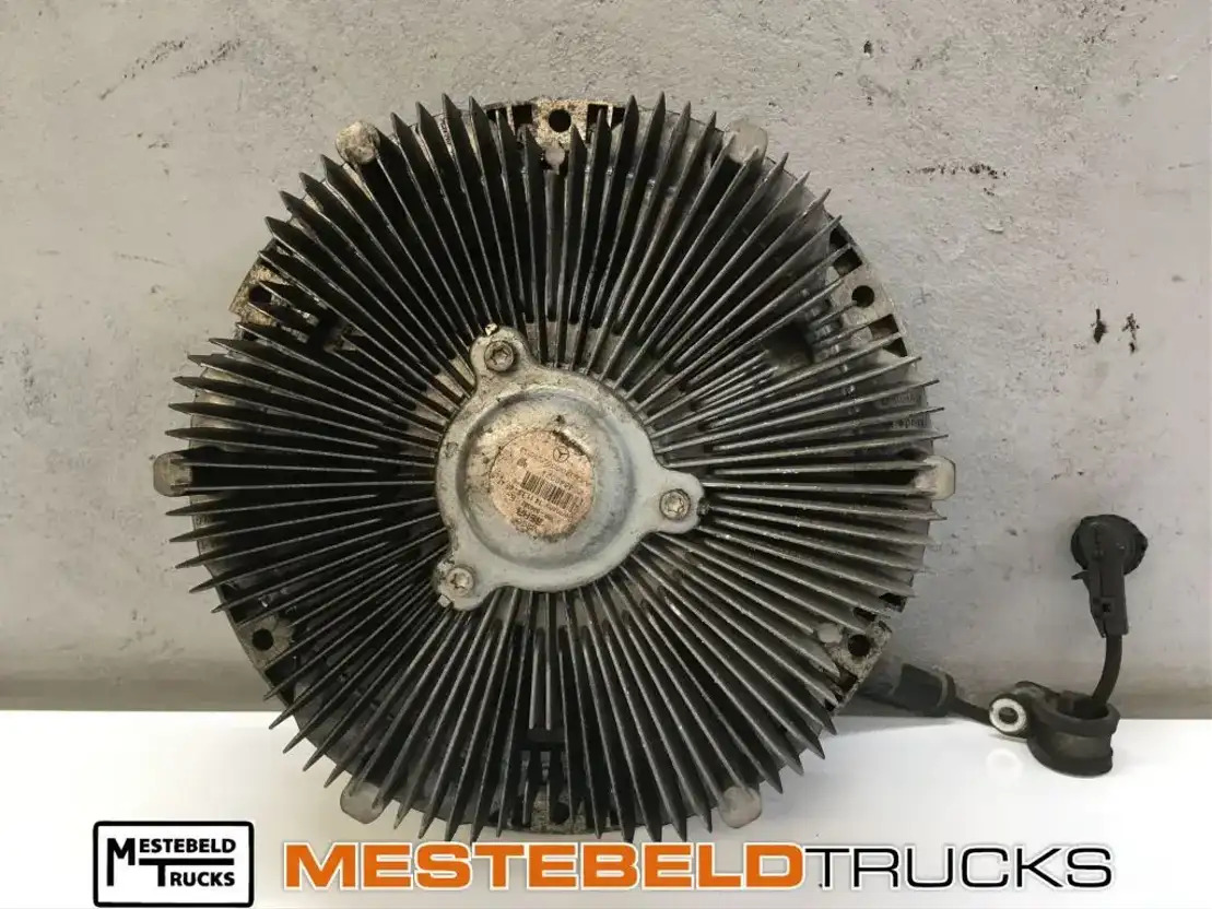 Mercedes-Benz Visco koppeling - Système de refroidissement pour Camion: photos 1 Mercedes-Benz Visco koppeling - Système de refroidissement pour Camion: photos 1