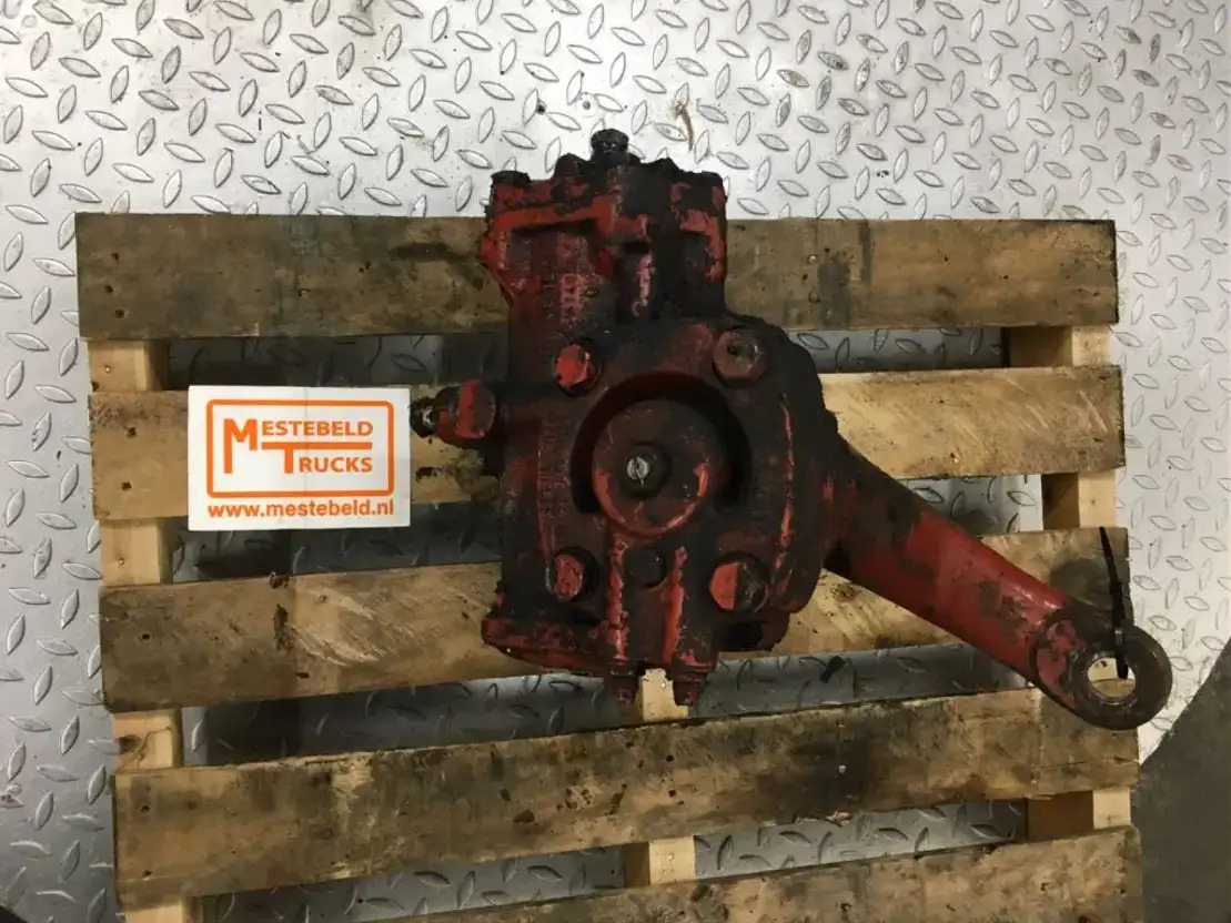 Steyr Stuurhuis - Commande de gouvernail pour Camion: photos 1 Steyr Stuurhuis - Commande de gouvernail pour Camion: photos 1