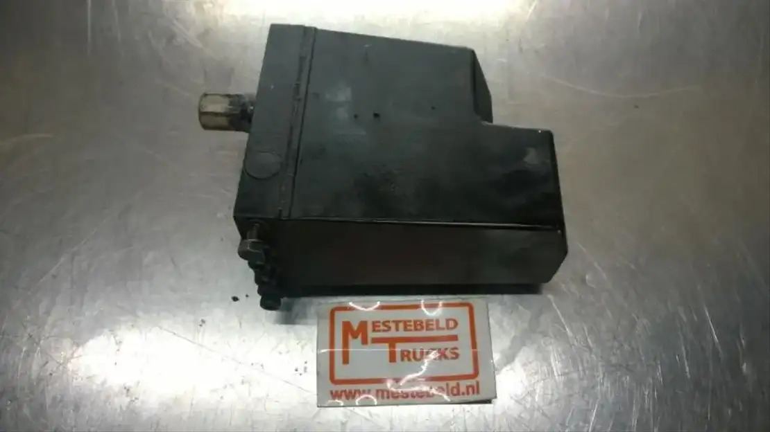 Volvo Cabinepomp - Cabine et intérieur pour Camion: photos 1 Volvo Cabinepomp - Cabine et intérieur pour Camion: photos 1