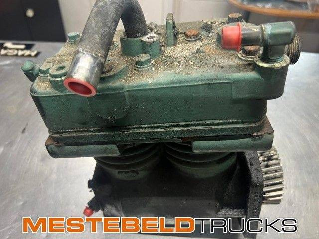 Volvo Compressor D12C - Moteur et pièces pour Camion: photos 1 Volvo Compressor D12C - Moteur et pièces pour Camion: photos 1