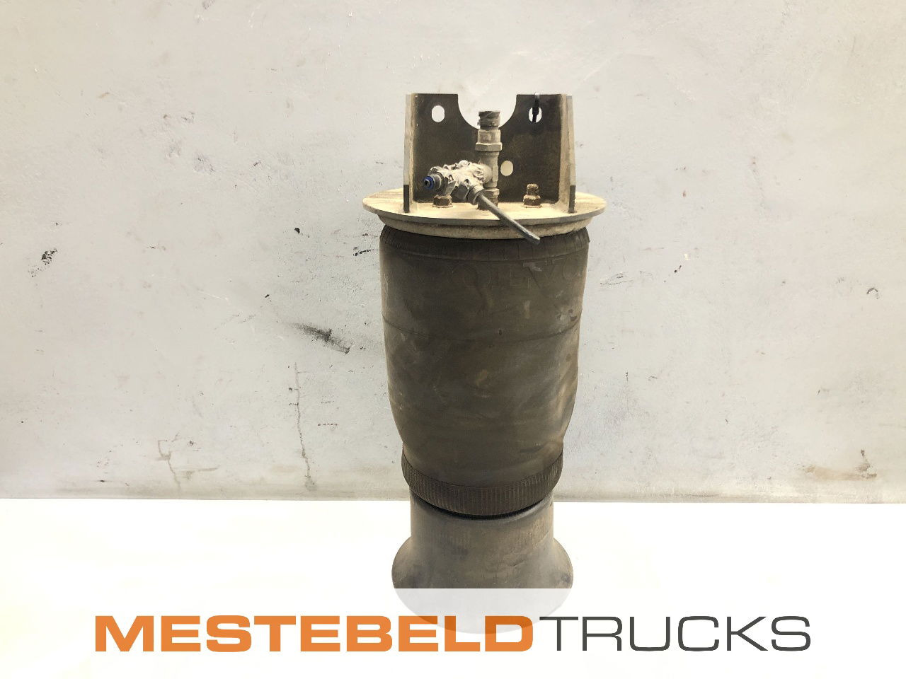 Volvo Luchtbalg FL240 - Pièces de frein pour Camion: photos 1 Volvo Luchtbalg FL240 - Pièces de frein pour Camion: photos 1
