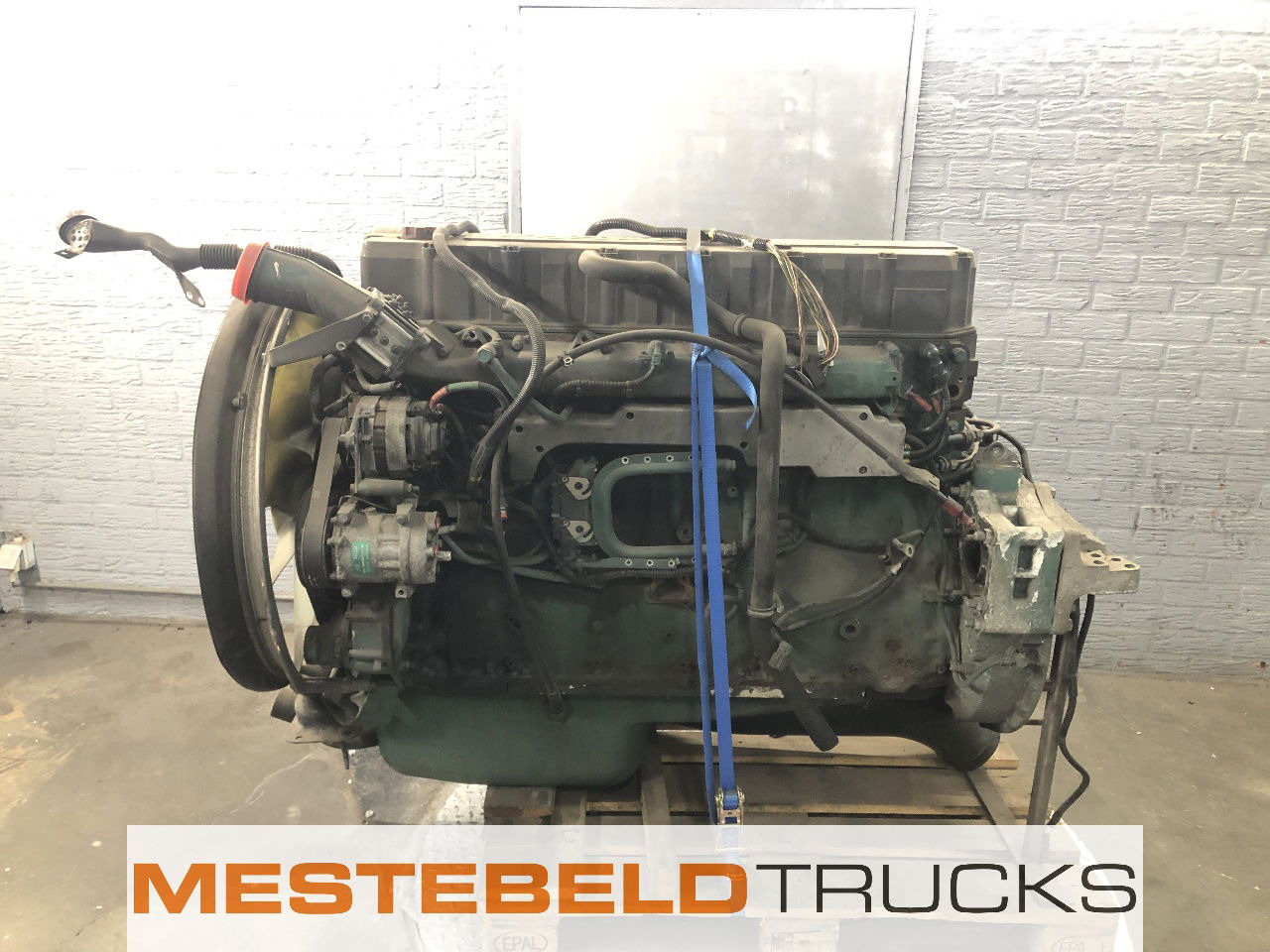 Volvo Motor D12C - Moteur pour Camion: photos 1 Volvo Motor D12C - Moteur pour Camion: photos 1