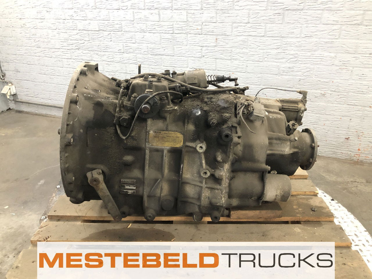 Volvo Versnellingsbak R1000 FL7 - Boîte de vitesse et pièces pour Camion: photos 3 Volvo Versnellingsbak R1000 FL7 - Boîte de vitesse et pièces pour Camion: photos 3