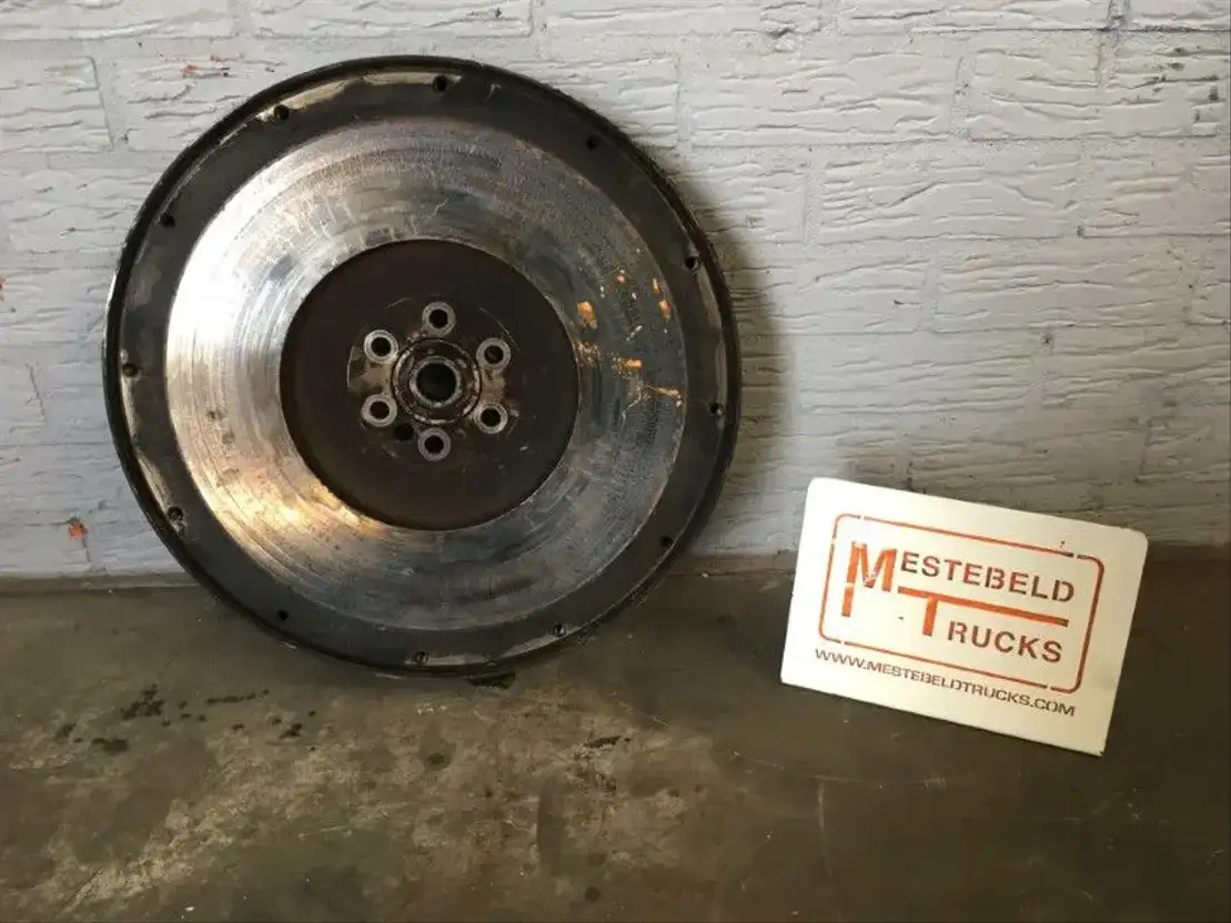 Volvo Vliegwiel Penta - Moteur et pièces pour Camion: photos 1 Volvo Vliegwiel Penta - Moteur et pièces pour Camion: photos 1