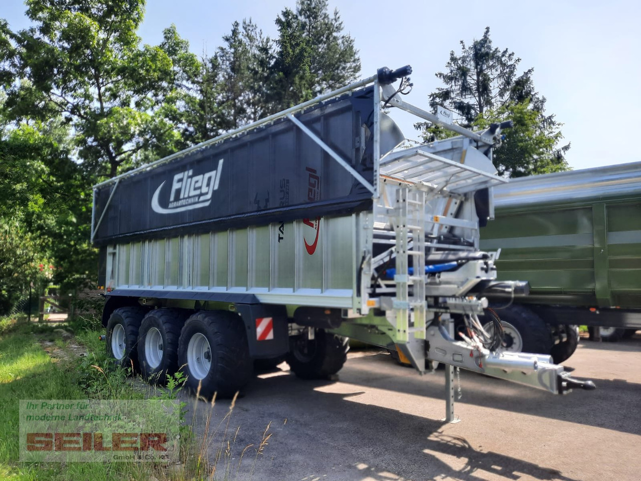 Fliegl ASW 381 TAURUS FOX 45m³ + Top Lift Light - Autochargeuse: photos 3 Fliegl ASW 381 TAURUS FOX 45m³ + Top Lift Light - Autochargeuse: photos 3