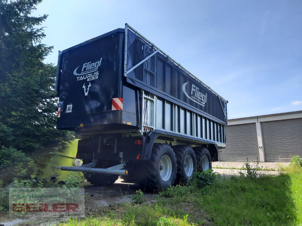 Fliegl ASW 381 TAURUS FOX 45m³ + Top Lift Light - Autochargeuse: photos 4 Fliegl ASW 381 TAURUS FOX 45m³ + Top Lift Light - Autochargeuse: photos 4