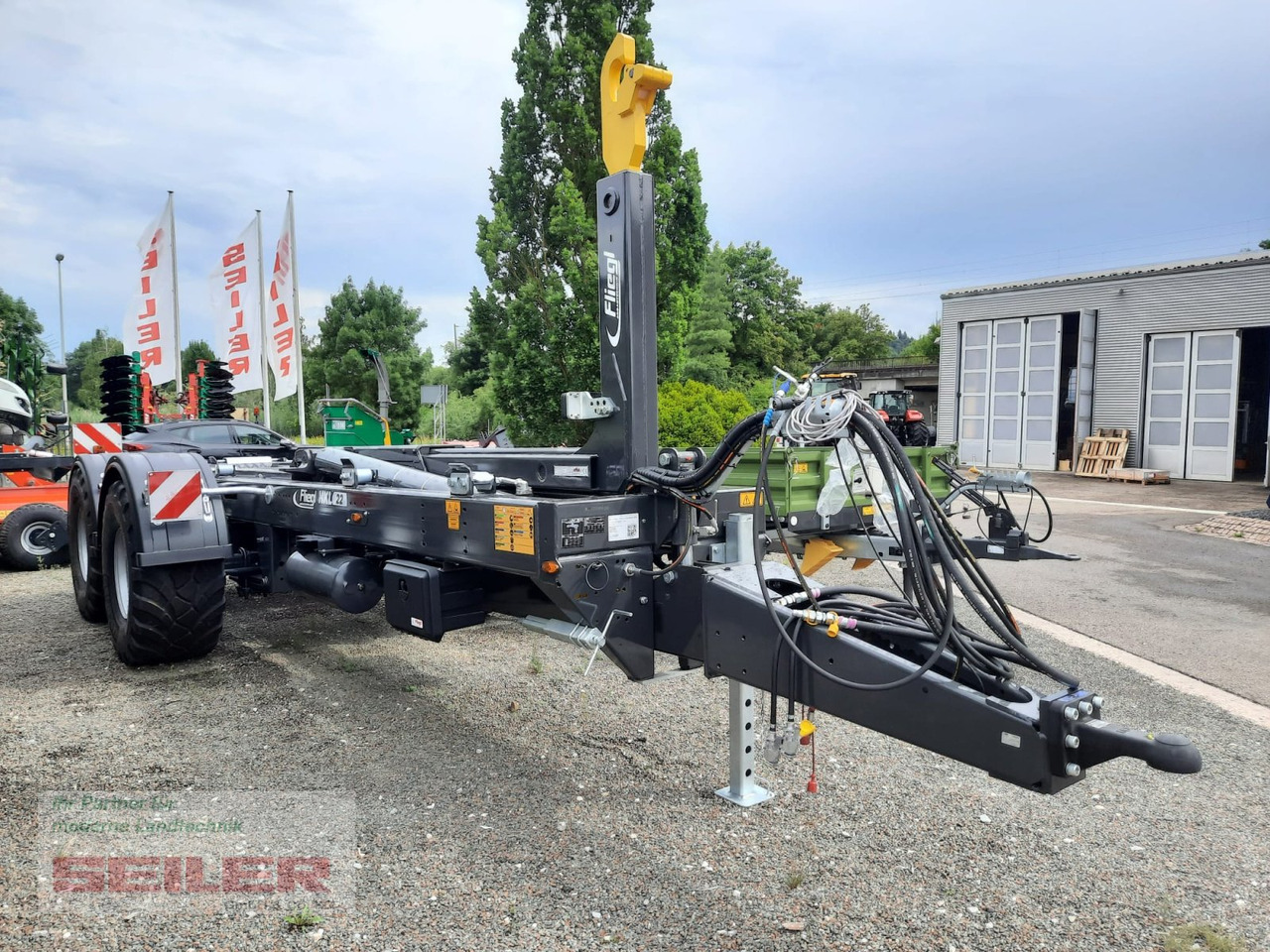 Fliegl HKL 22 Jumbo Abrollkipper - Remorque ampliroll/ Multibenne: photos 2 Fliegl HKL 22 Jumbo Abrollkipper - Remorque ampliroll/ Multibenne: photos 2