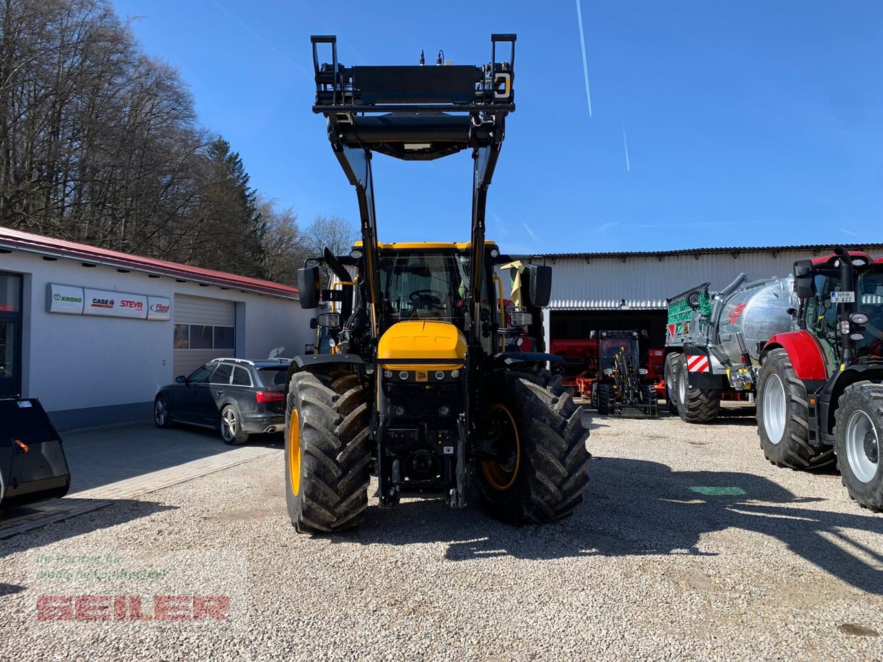 JCB Fastrac 4220 ICON + Frontlader Q7S - Tracteur agricole: photos 4 JCB Fastrac 4220 ICON + Frontlader Q7S - Tracteur agricole: photos 4