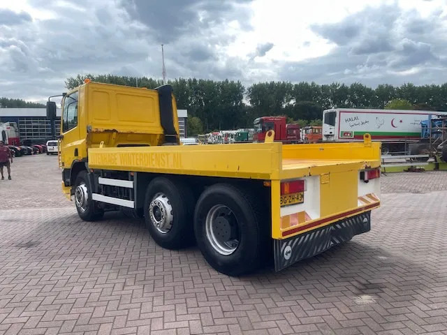 DAF CF 75.250 6x2 Euro 2 Automatic NL-Truck Original KM'S - Châssis cabine: photos 5 DAF CF 75.250 6x2 Euro 2 Automatic NL-Truck Original KM'S - Châssis cabine: photos 5