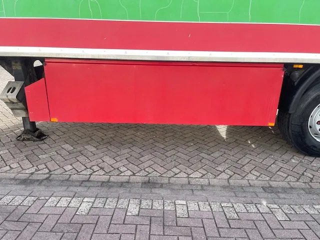 Kögel DISK BRAKE 7CM FRIGO BOX - Semi-remorque fourgon: photos 5 Kögel DISK BRAKE 7CM FRIGO BOX - Semi-remorque fourgon: photos 5