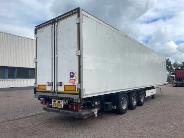 Semi-remorque frigorifique Krone CARRIER VECTOR 1950 NL-TRAILER 3 AXELS: photos 10