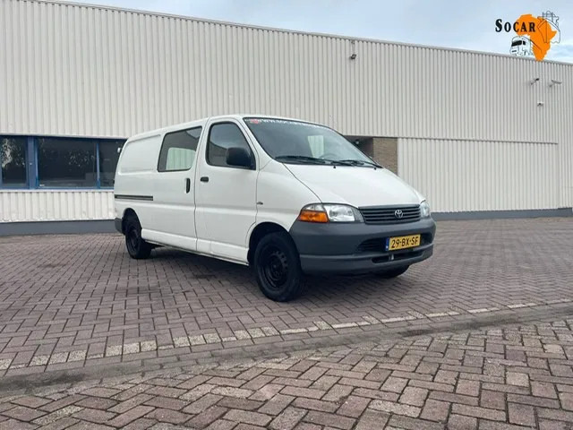 Toyota HiAce 2.5 D4-D 90 Lang Airco - Fourgonnette: photos 1 Toyota HiAce 2.5 D4-D 90 Lang Airco - Fourgonnette: photos 1