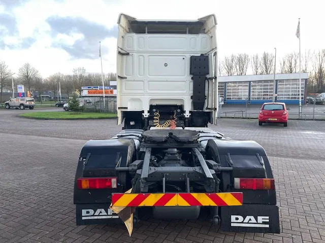 DAF XF 105.410 Euro 5 2 tanks Retarder Automatic - Tracteur routier: photos 4 DAF XF 105.410 Euro 5 2 tanks Retarder Automatic - Tracteur routier: photos 4