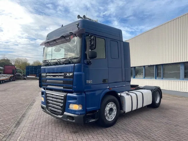 DAF XF 105.460 Manual gear - Tracteur routier: photos 3 DAF XF 105.460 Manual gear - Tracteur routier: photos 3