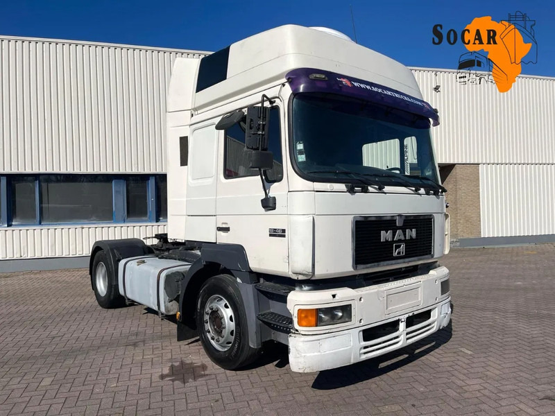 MAN 19.463 6 Cilinder Manual pomp EURO 2 - Tracteur routier: photos 1 MAN 19.463 6 Cilinder Manual pomp EURO 2 - Tracteur routier: photos 1