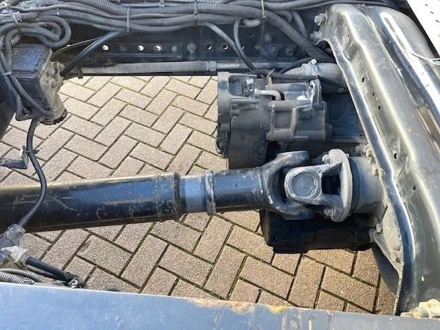 MAN TGX 18.480 Euro 5 Retarder - Tracteur routier: photos 3 MAN TGX 18.480 Euro 5 Retarder - Tracteur routier: photos 3